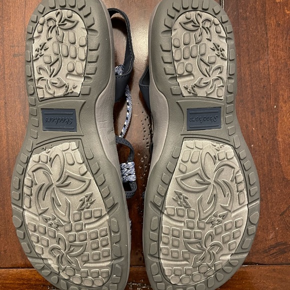 Skechers Memory Foam Sandals SZ 9 NWOT Never Worn - Picture 3 of 4